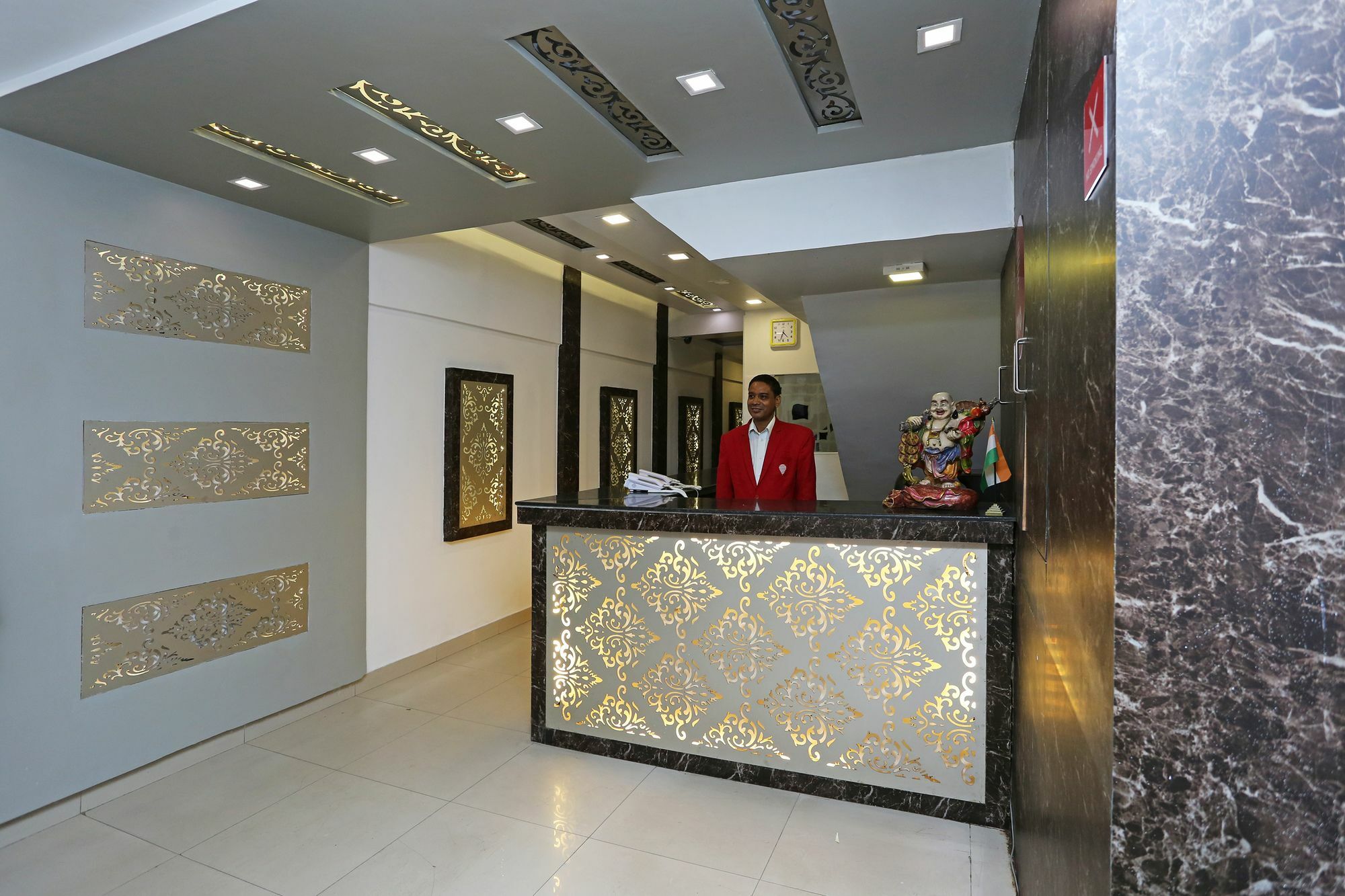 Hotel Elegant International Új-Delhi Kültér fotó